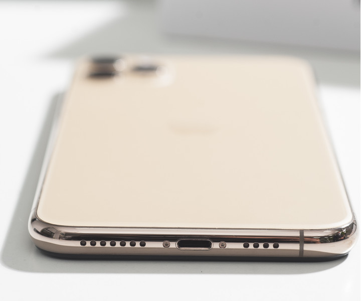 iPhone 11 Pro Max 512gb, Gold (MWHA2) б/у